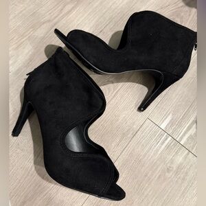 Impo Black Suede Peep-Toe Stiletto heels